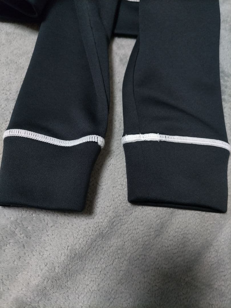 マークアンドロナ　ジップアップジャケット　裏起毛