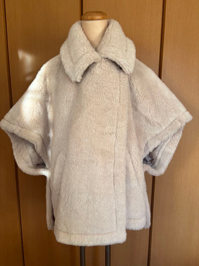 ★新品★12/21までのお値下げ★ ベアポンチョ アルパカ素材 テディ ケープ