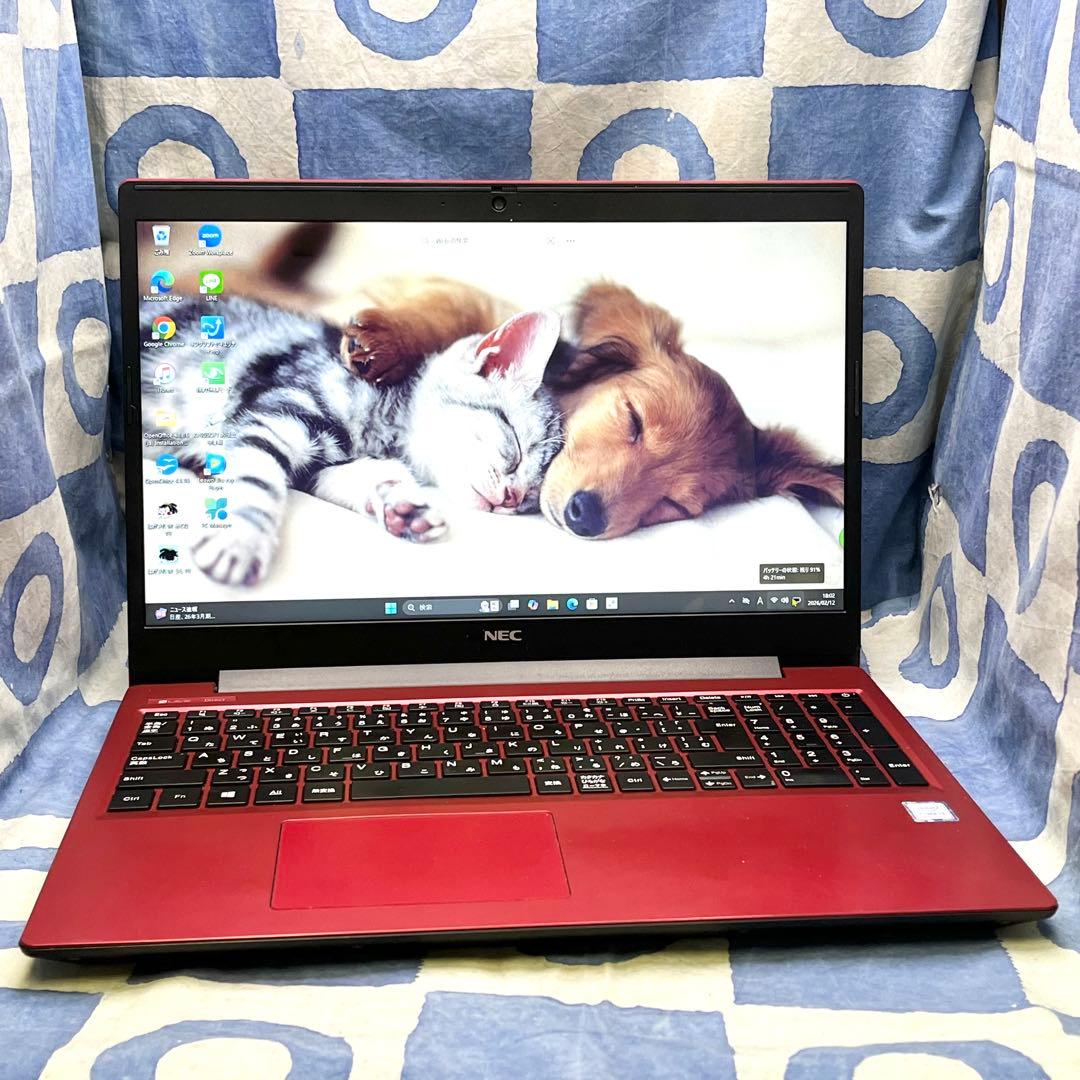 第8世代！快速SSD256GB☆貴重赤ノートPC♪ブルーレイ&カメラ！Win11