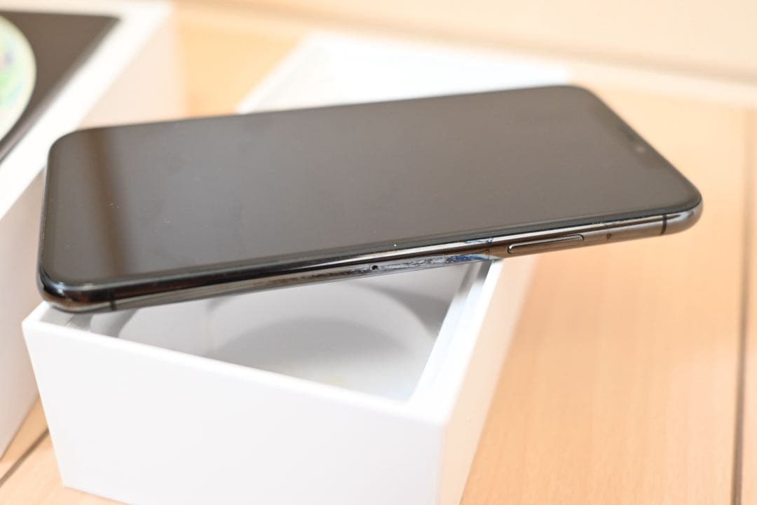 S*a様 iPhone XS 256GB