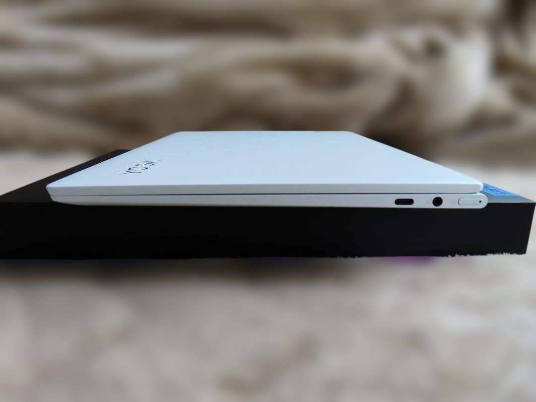 t*n様 【美品】Lenovo Yoga Slim 750i Carbon Co