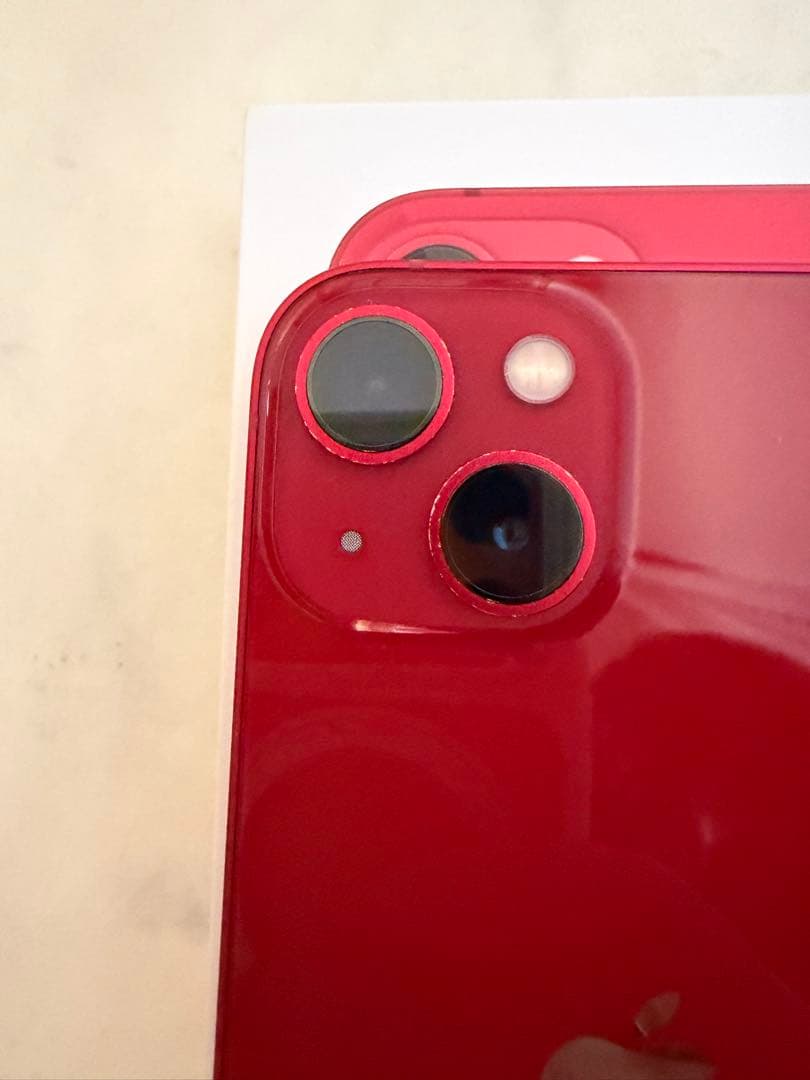 【みゆき】iPhone 13 レッド128GB SIMフリー 値下げ