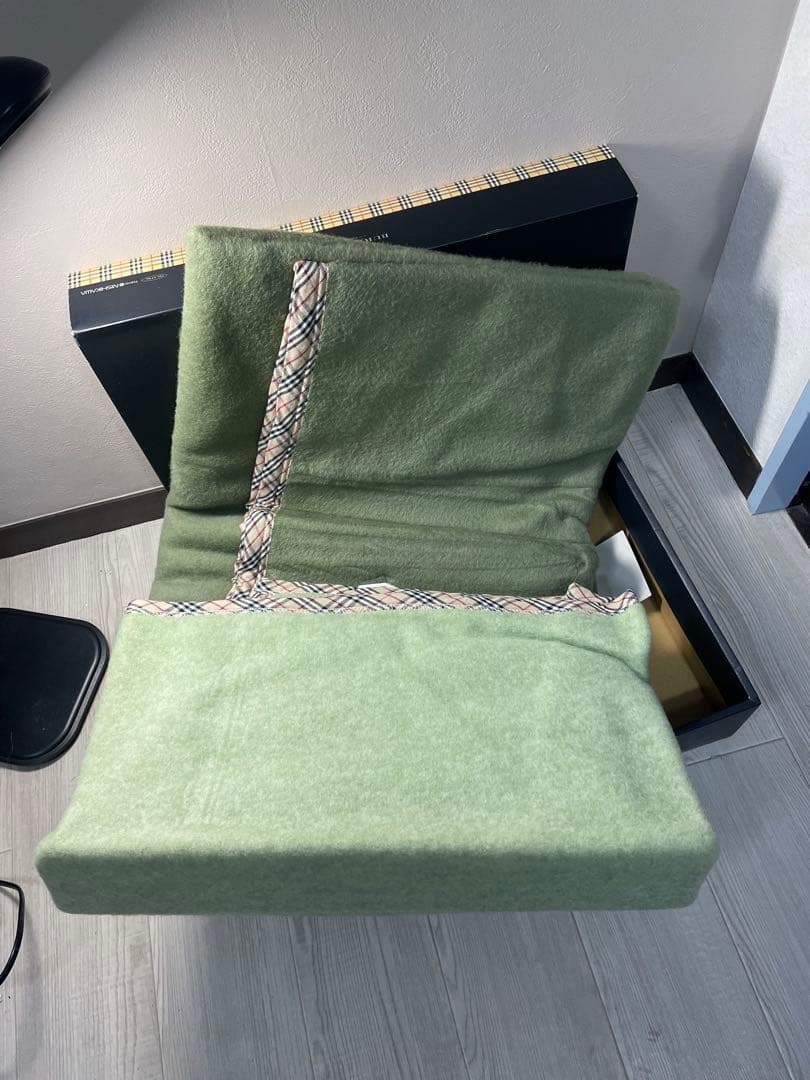 未使用品　BURBERRY バーバリー ウール100% 毛布　ブランケット