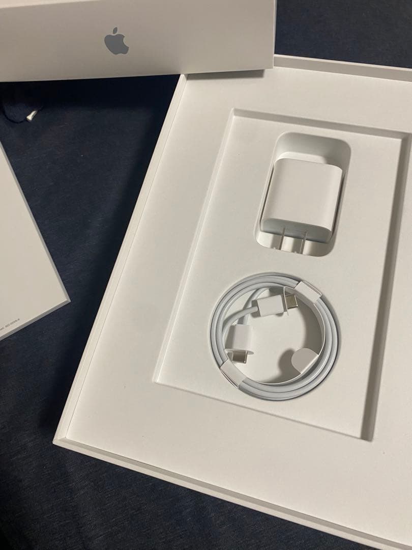 iPadAir4 グリーンWiFi＋Cellularモデル 64GB付属品未使用