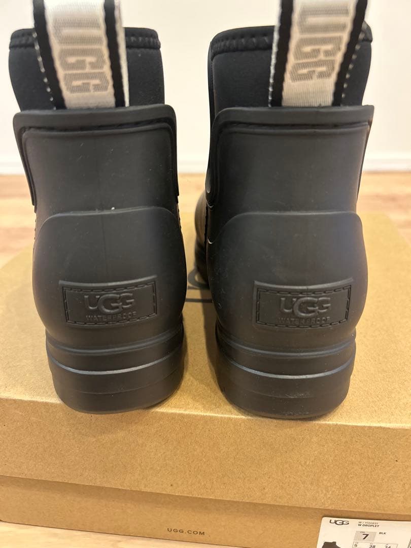 ugg レインブーツ ラバーブーツ ウィメンズ ドロップレット　24.0