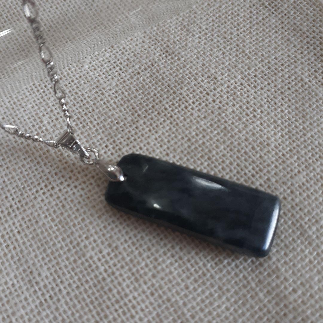 糸魚川翡翠ネックレス(はち)