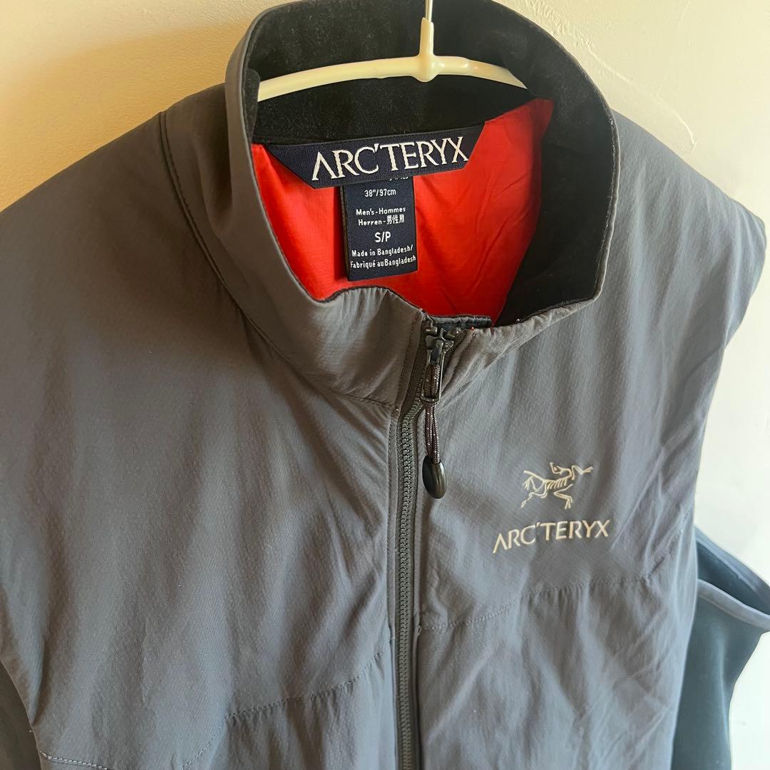 C*い様 ARC'TERYX アークテリクス アトムlt ベスト S