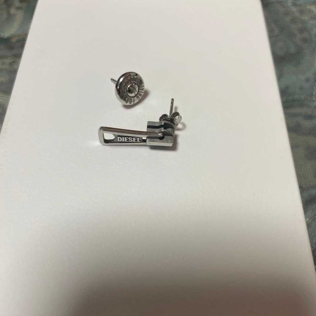 DIESEL スタッドピアス 2点セット