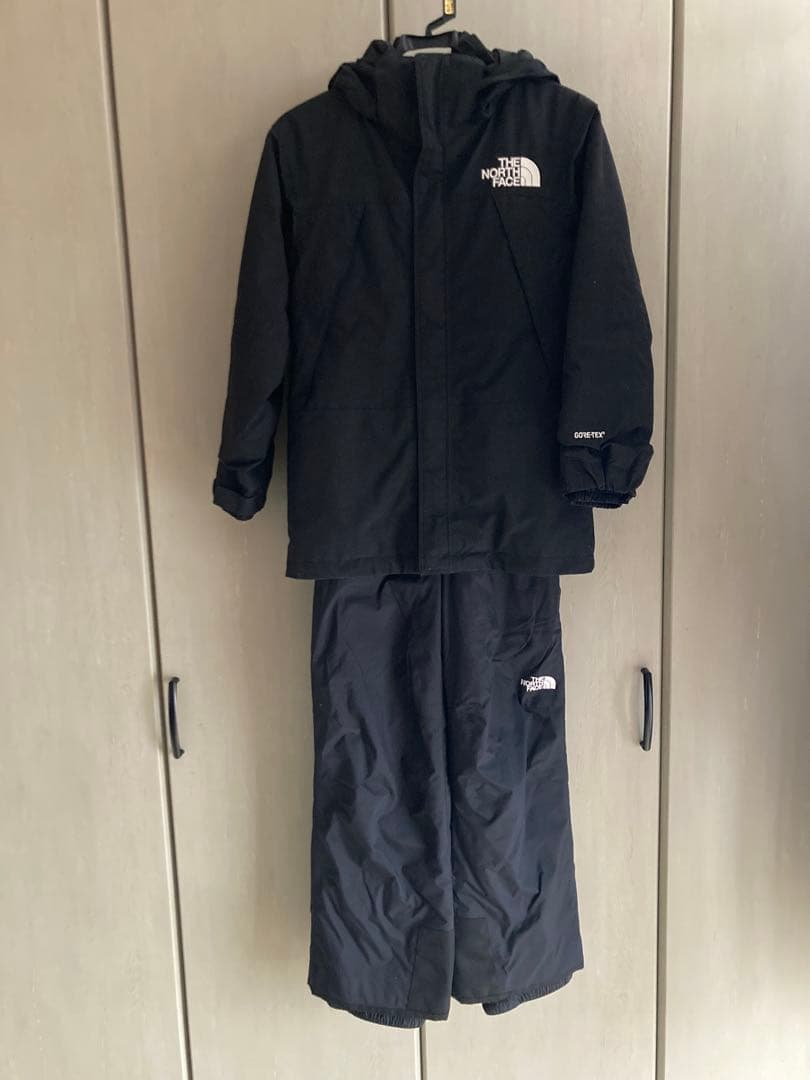 THE NORTH FACE 子ども用上下スキーウェア 黒　150cm