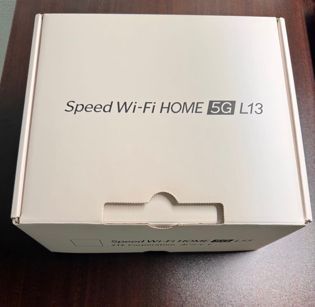 Speed Wi-Fi  5G L13 本体（5G対応ホームルーター）