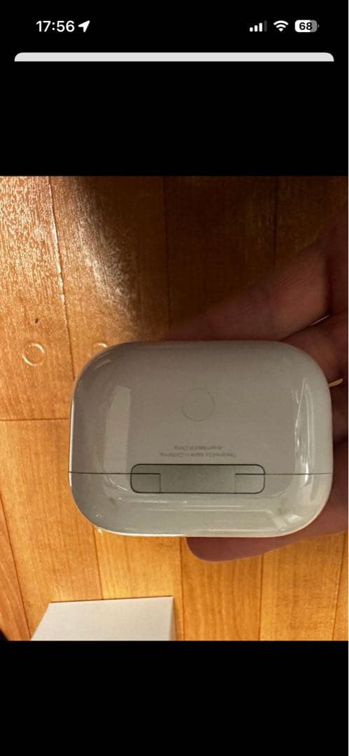 AirPods Pro第2世代　充電ケース付き、Lightningタイプ