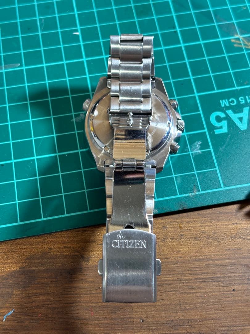 稼動品　CITIZENエコドライブ　ワールドタイムソーラーアナデジ