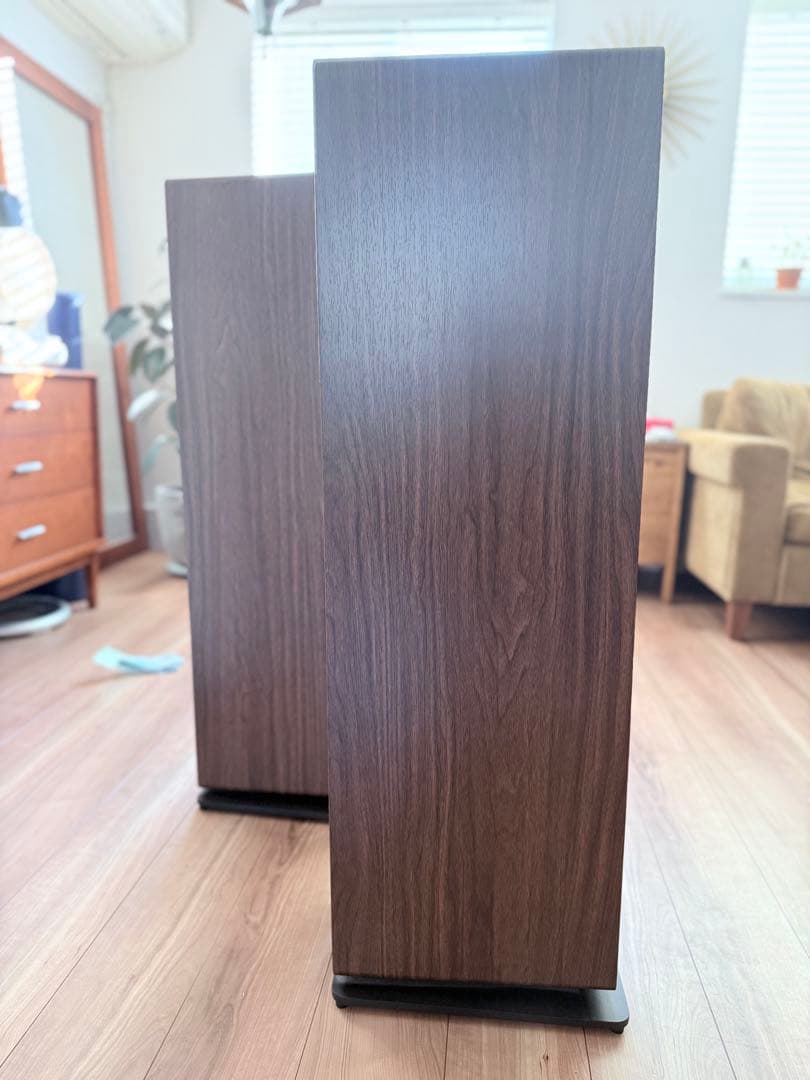 フォーカル　トールボーイスピーカー　VESTIA n°2