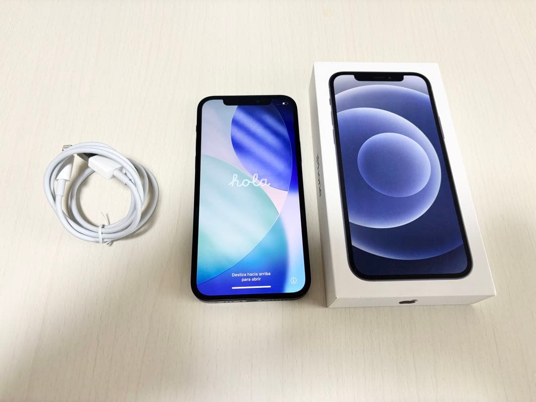 津*田様 Apple IPhone 12 Black 64GB SIMフリー 外