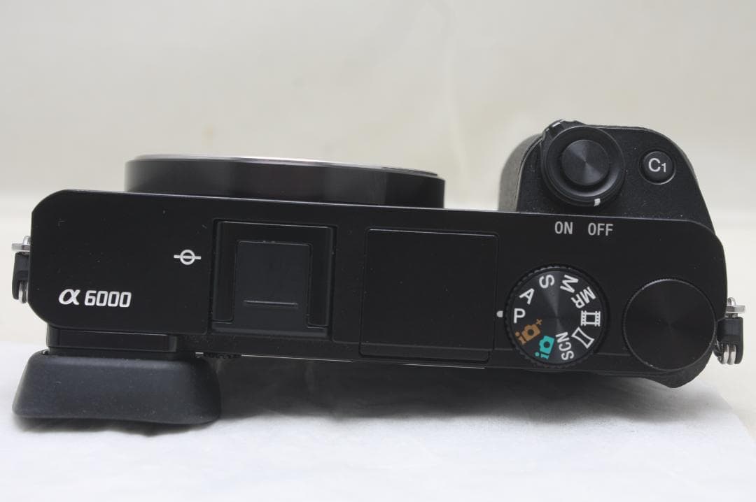 ソニー α6000 ボディ ILCE-6000