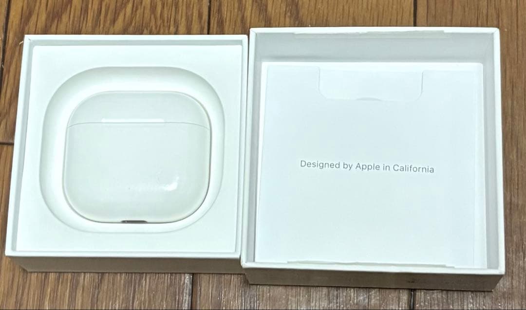 Apple AirPods4 本体 美品 早い者勝ち