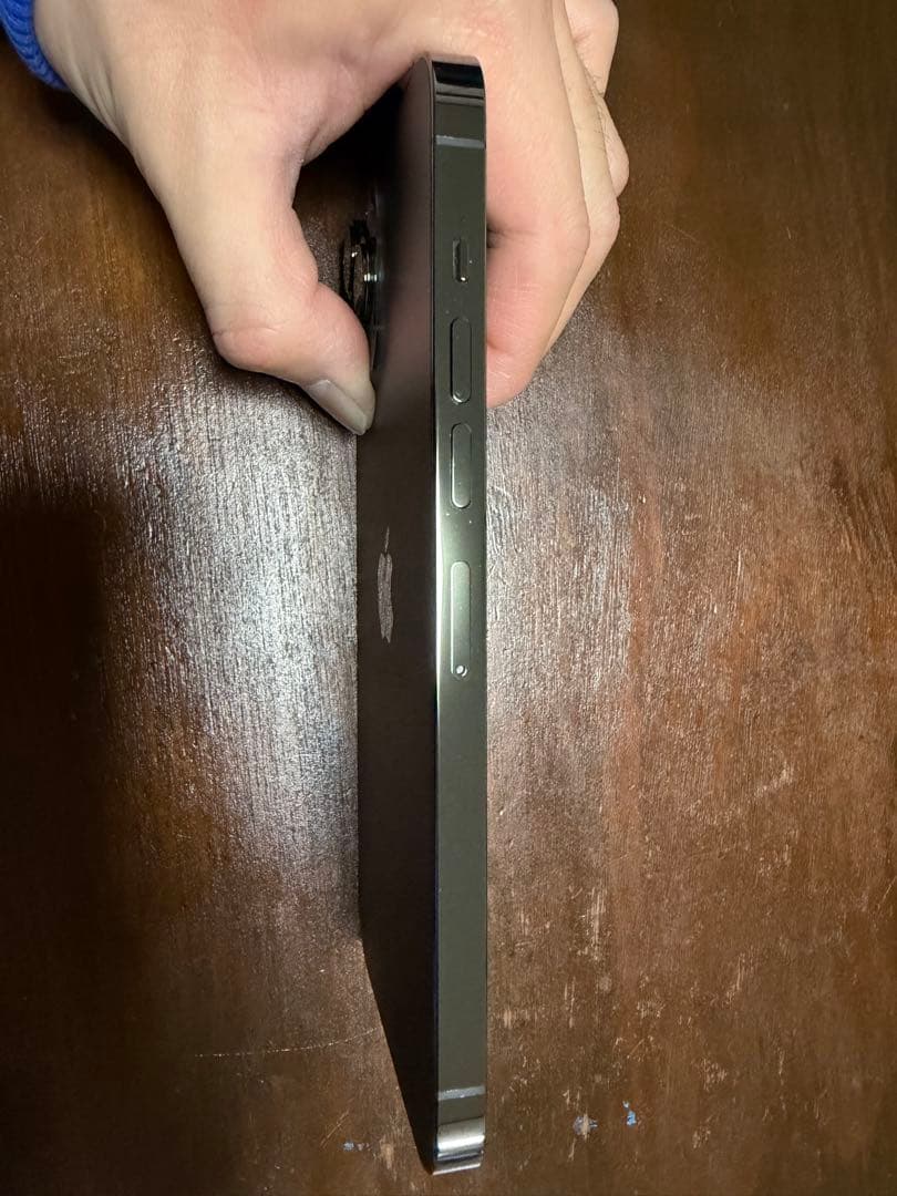 ・美品・iPhone 13 Pro Max 256GB グラファイト