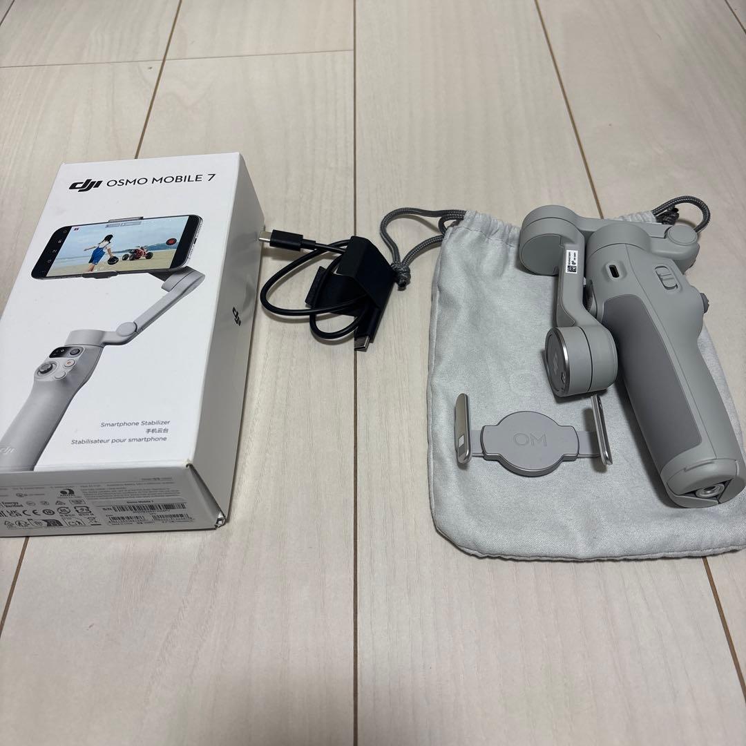 DJI Osmo Mobile 7 スタビライザー