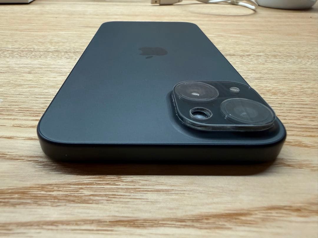 スマートフォン本体 iPhone15 Plus 256GB