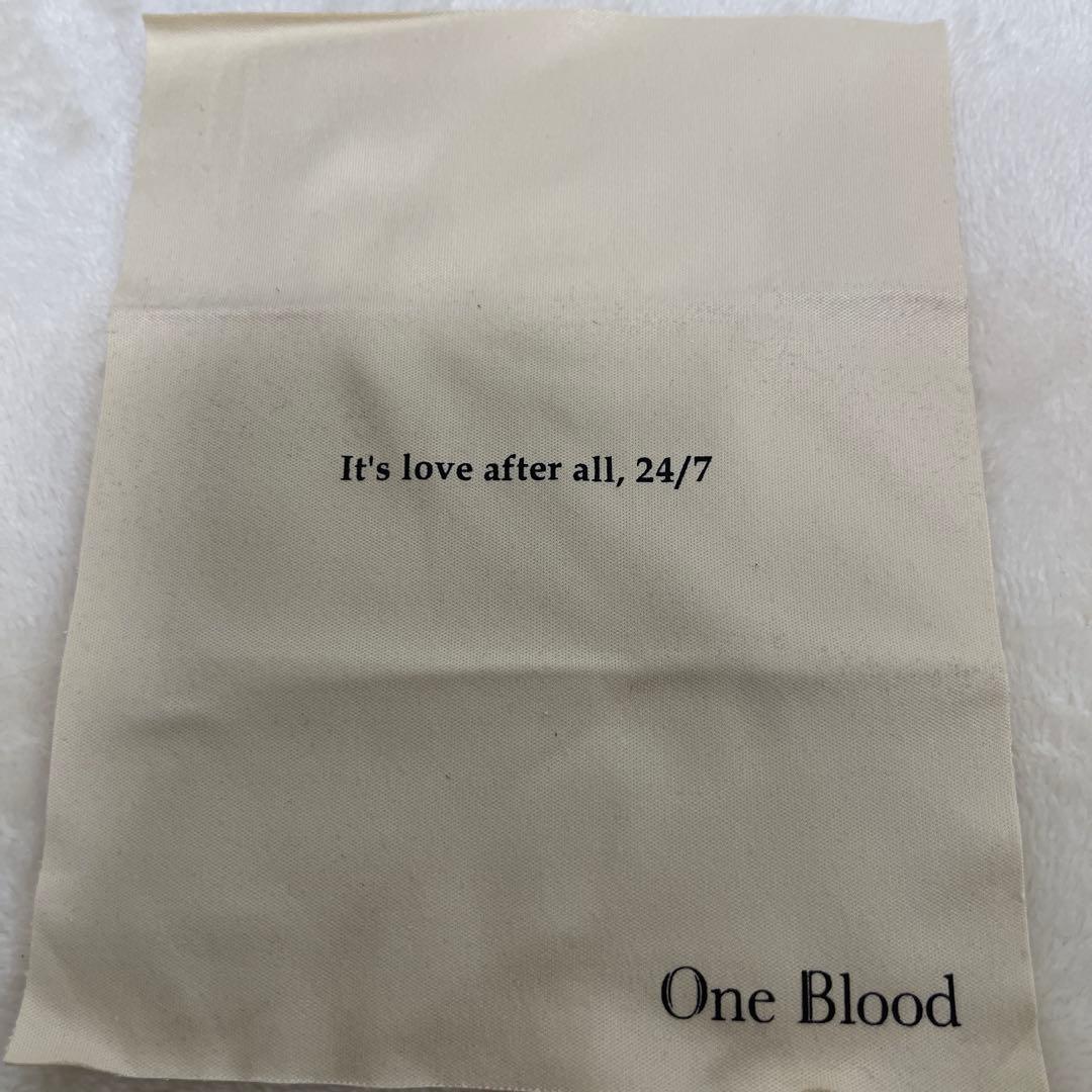 もろちゃん　One Blood ブラック サングラス ケース付き