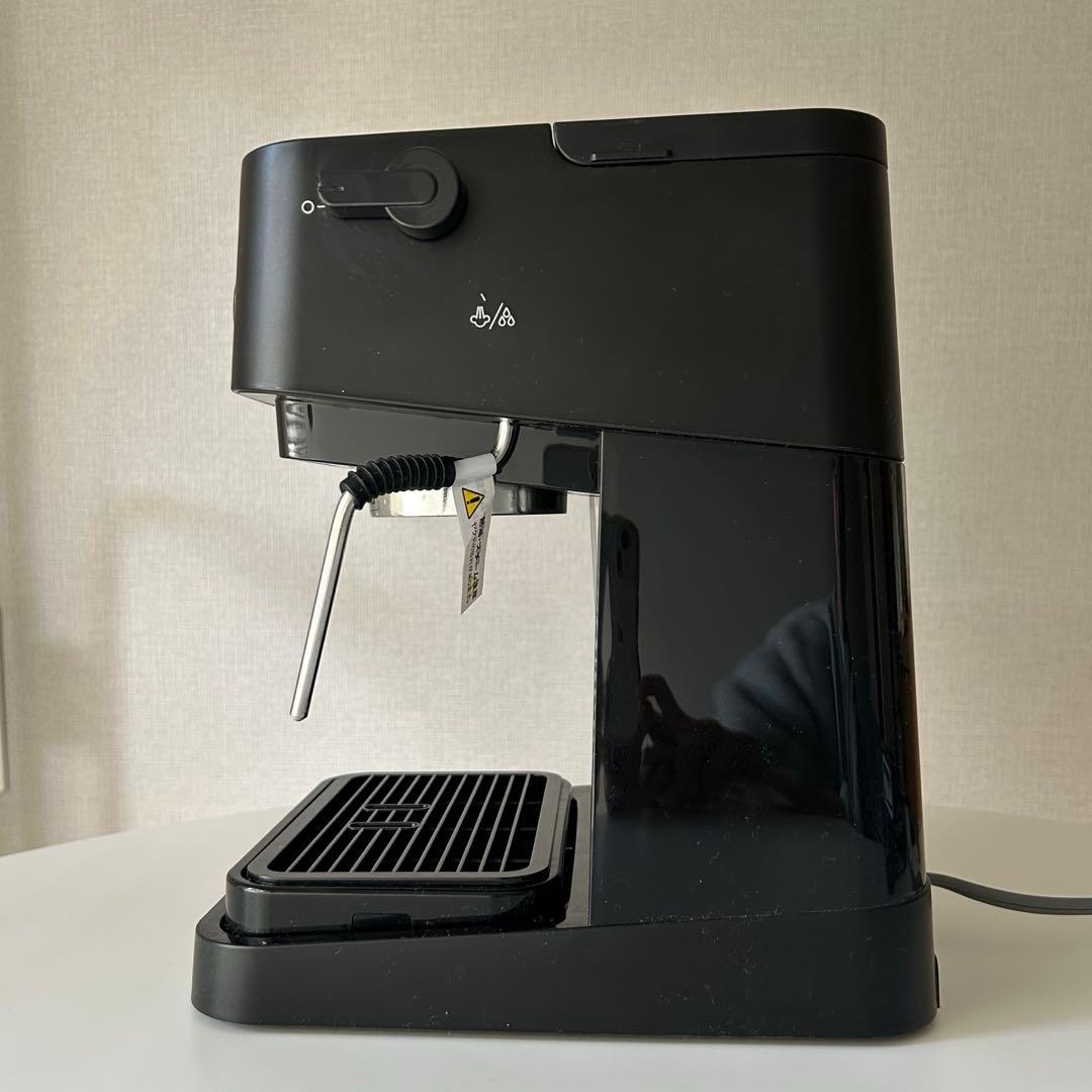デロンギ　スティローザ　エスプレッソ・カプチーノメーカー　EC235J BK