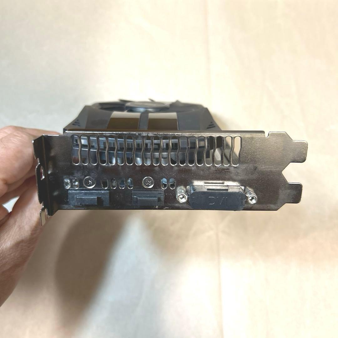 グラフィックボード・グラボ・ビデオカード ASUS GeForce GTX 1650-O4G