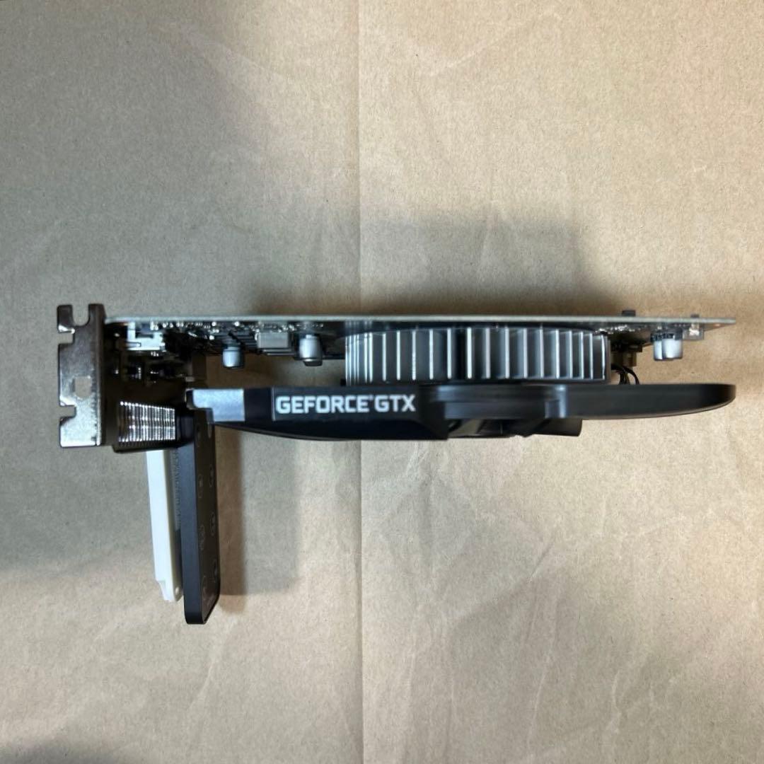 グラフィックボード・グラボ・ビデオカード ASUS GeForce GTX 1650-O4G