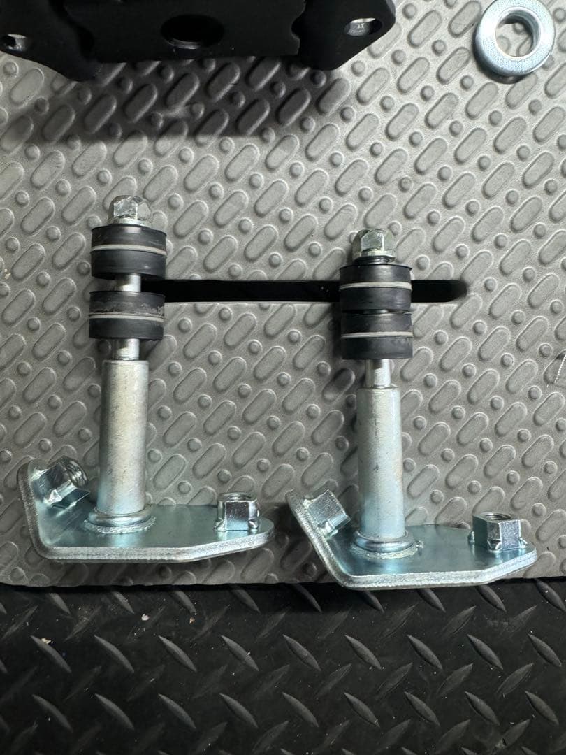 ハイエース 4WD ローダウン戻し部品 足廻り