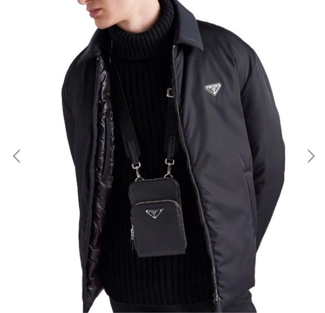 23AW PRADA　RE-NYLON　クロップド　ナイロンダウンジャケット