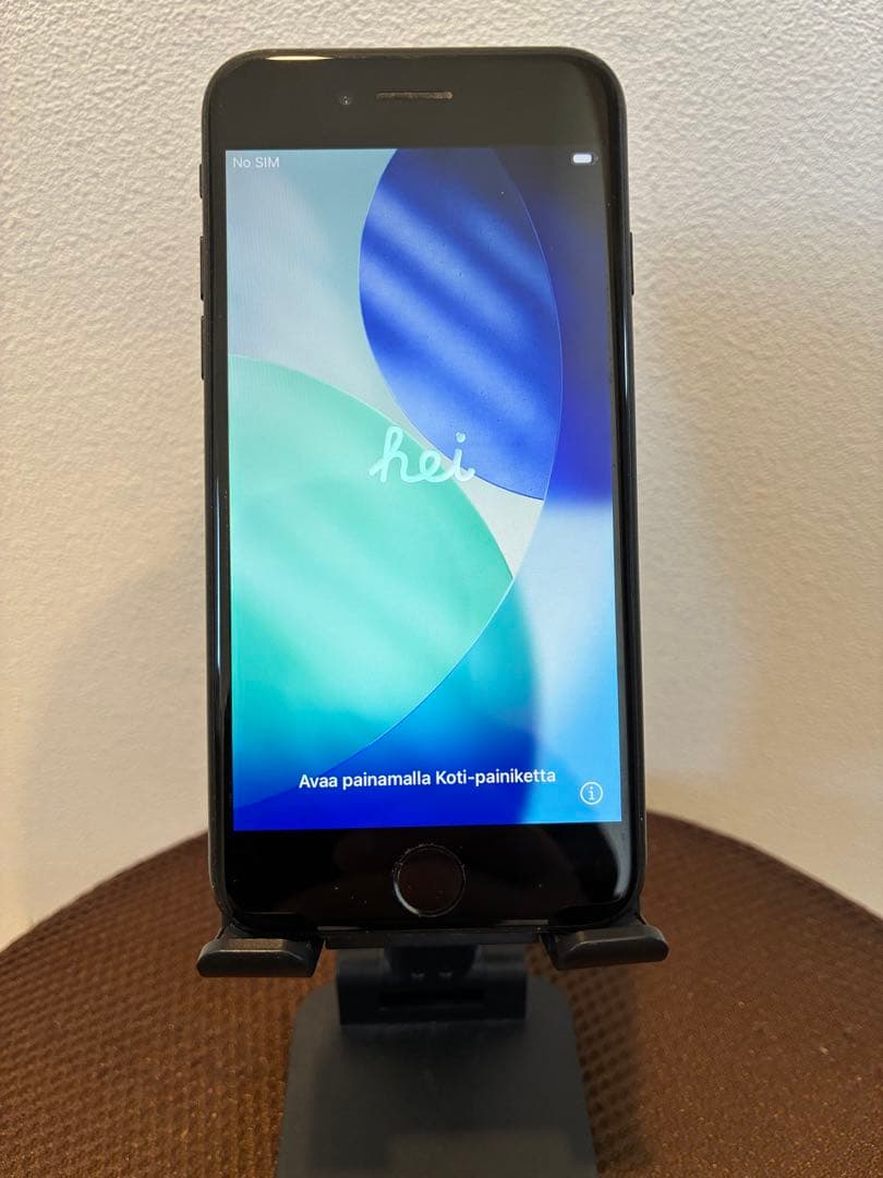 iPhoneSE 第2世代 64GB ブラック 本体