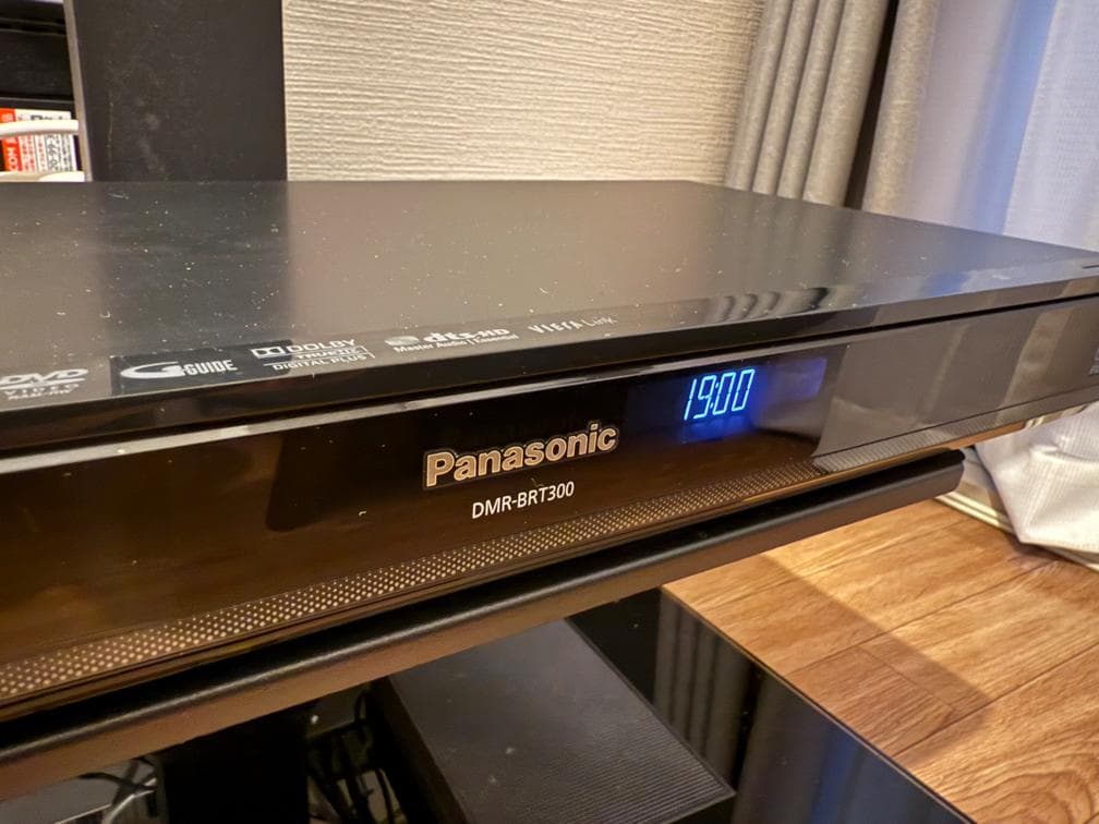 Panasonic DMR-BRT300 ブルーレイレコーダー　リモコン付き