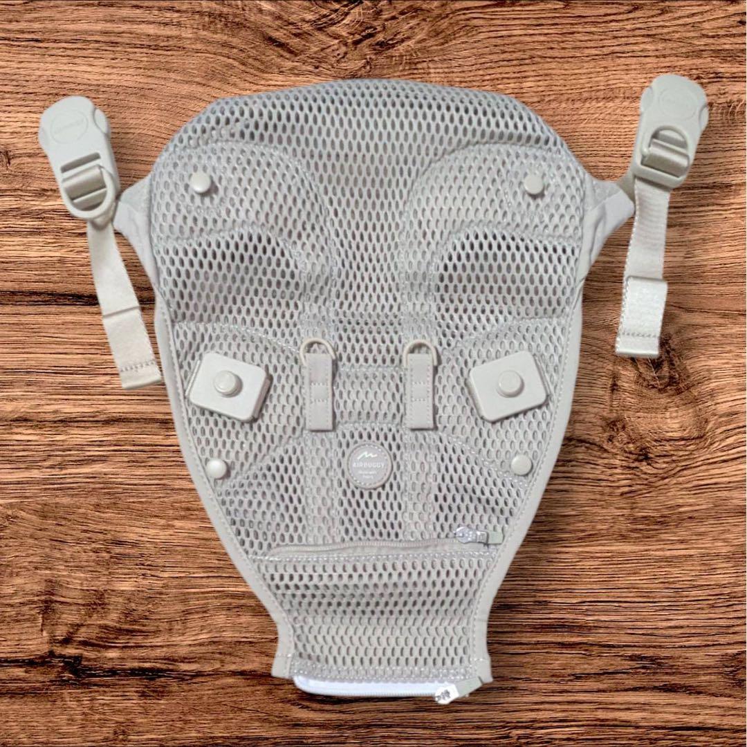 ✨美品✨ エアバギー　Airbuggy ベビーキャリア　抱っこ紐　よだれカバー付