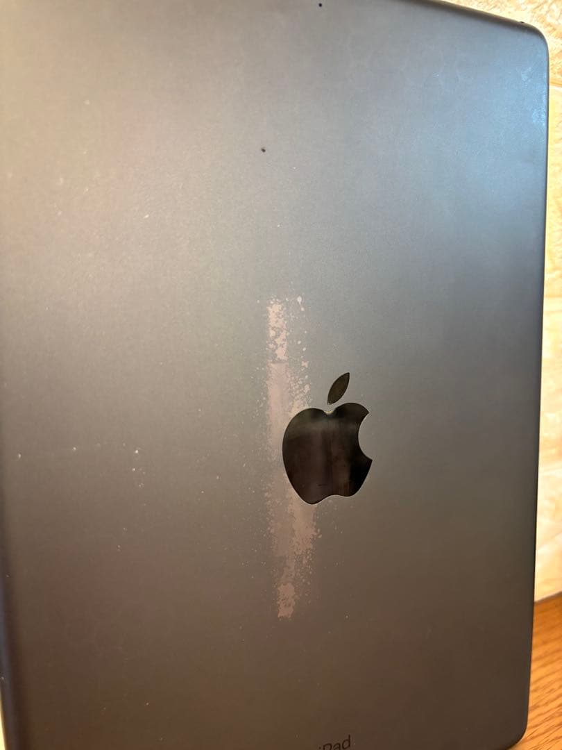 中古Apple iPad (第8世代) 32GB スペースグレー