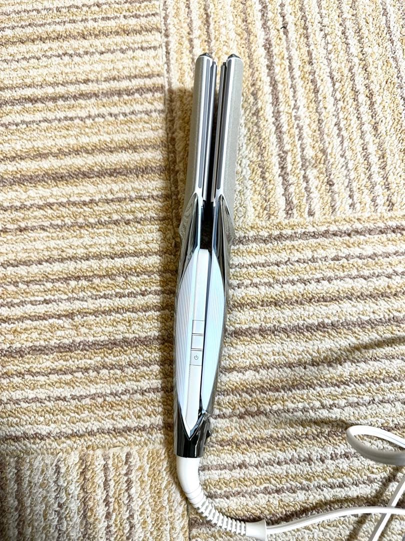 ReFa ストレートアイロン PRO 幅広カーボンレイヤープレート