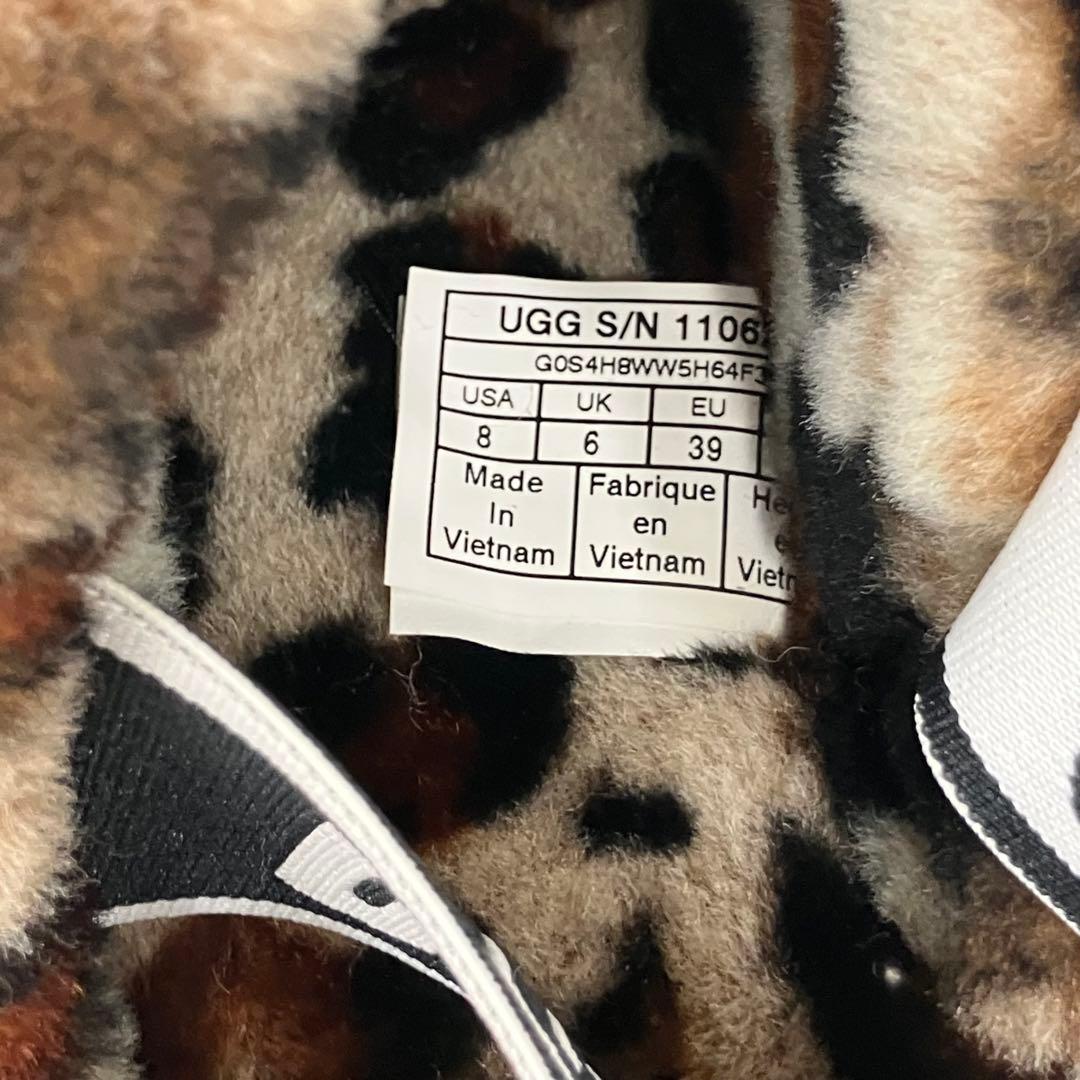 新品未使用同等品 UGG fluff yeah slide レオパード 25