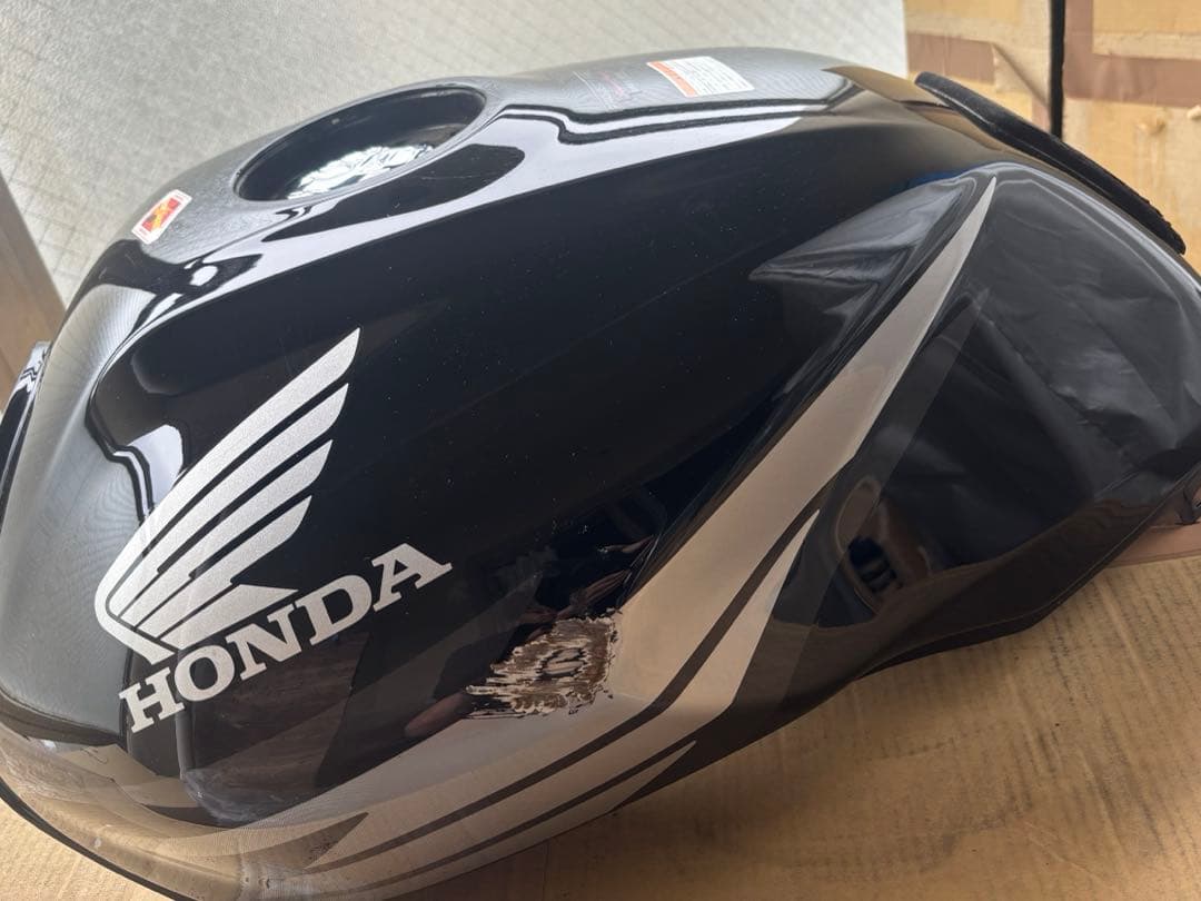 HONDA CB1300 SC54ブラック タンク