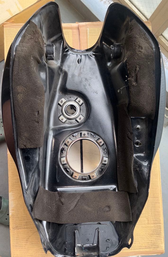 HONDA CB1300 SC54ブラック タンク