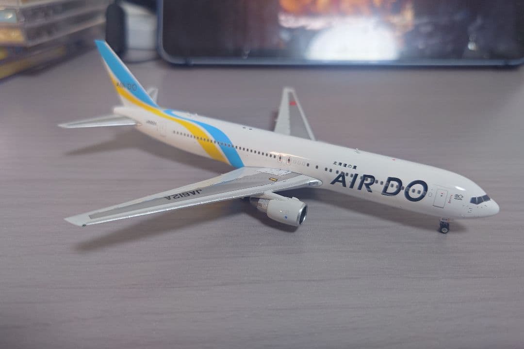 航空機・ヘリコプター Phoenix AIRDO B767-300ER JA612A 1/400
