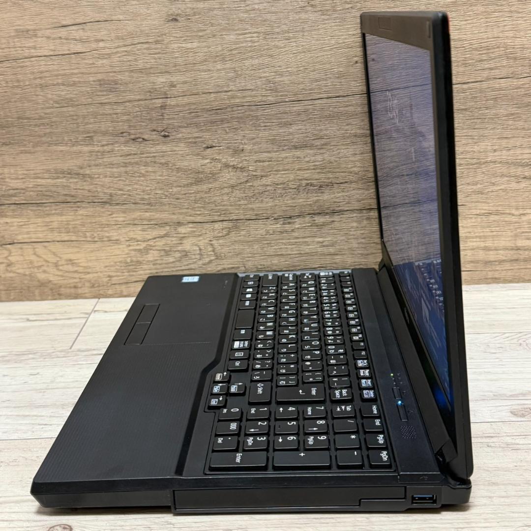 富士通 LIFEBOOK A579/B　Core i5　128GB 人気