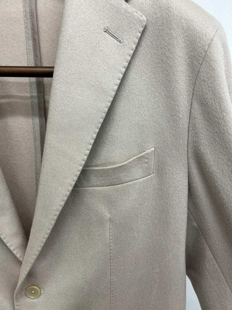 TAGLIATORE（タリアトーレ）ジャケット　ライトベージュ