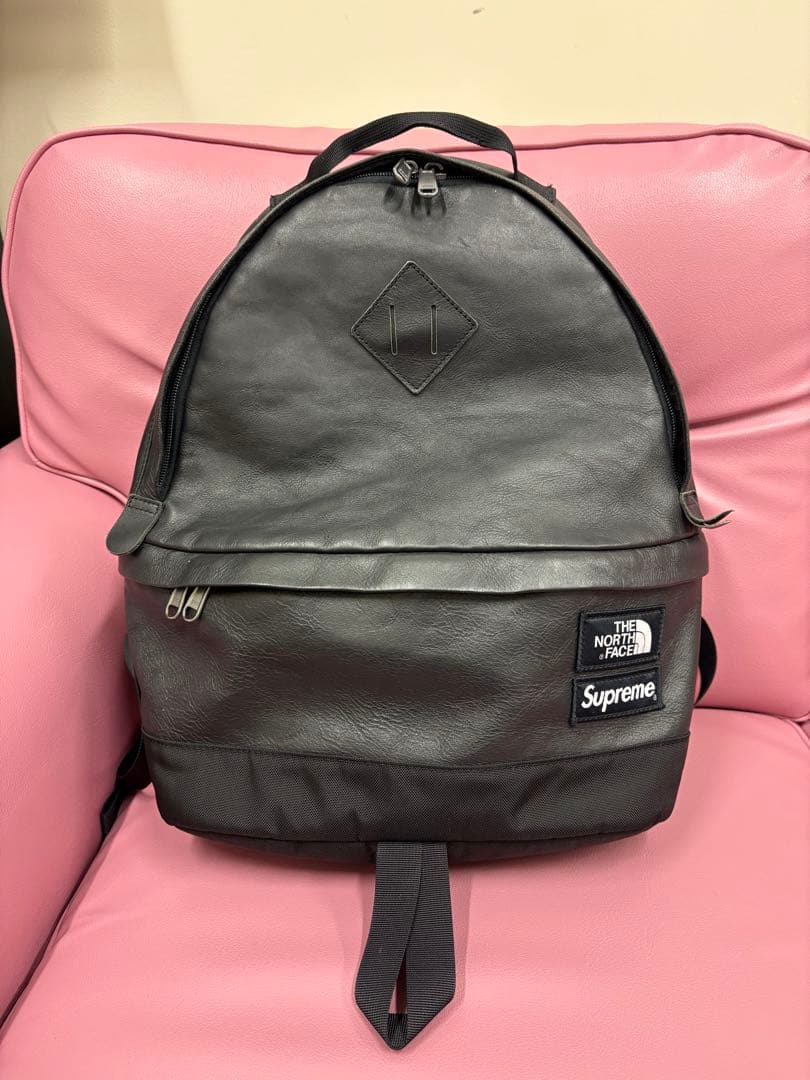 m*s様 値下げ※Supreme x THE NORTH FACE レザーバック