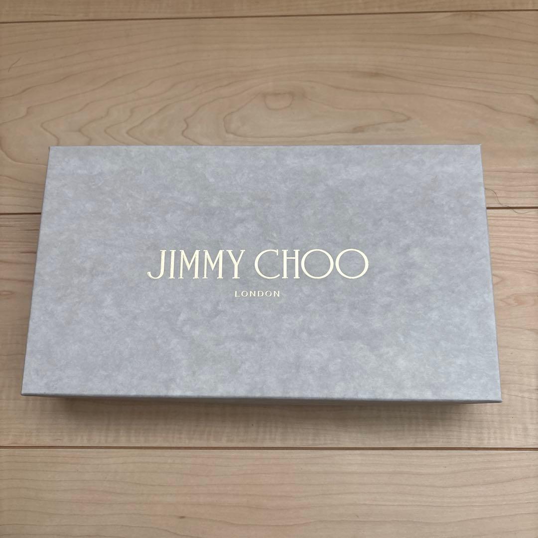 JIMMY CHOO 星型スタッズ カーキシルバー　長財布