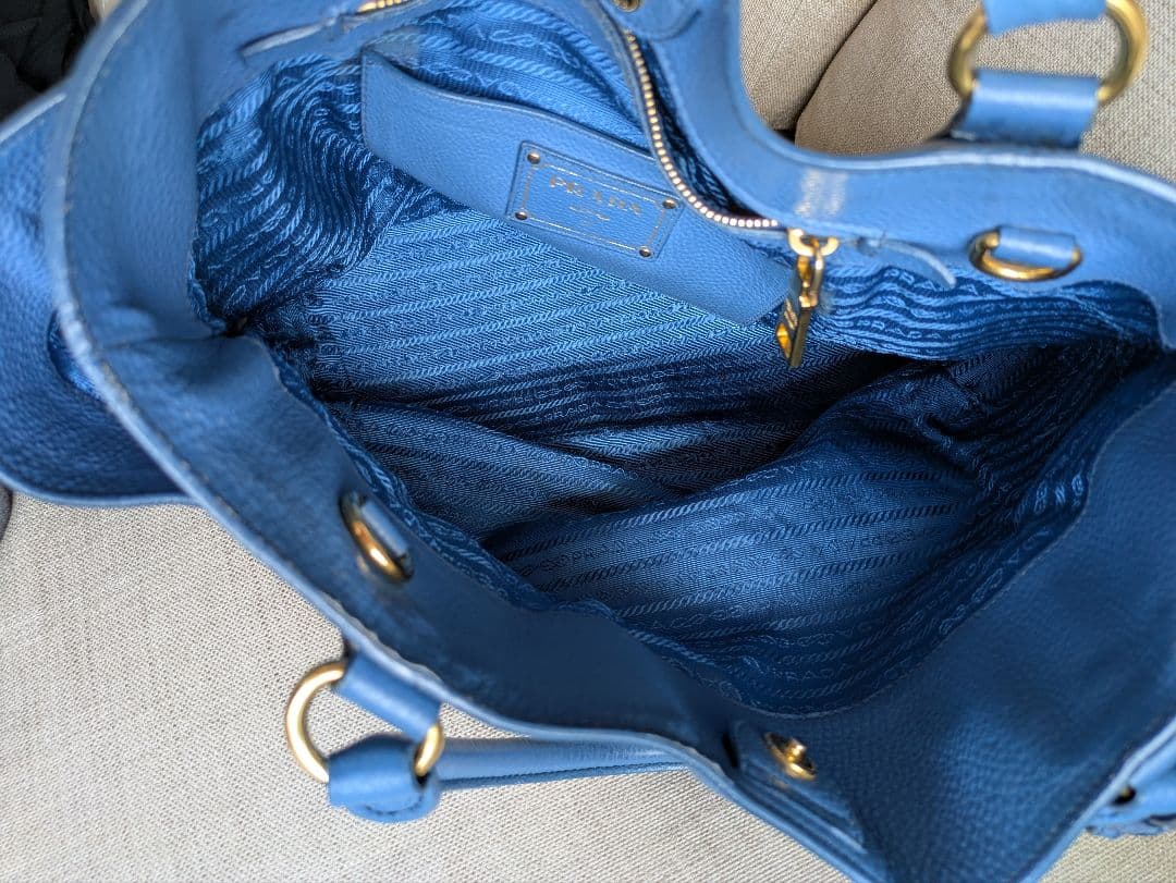 PRADA レザー 2wayバッグ ブルー