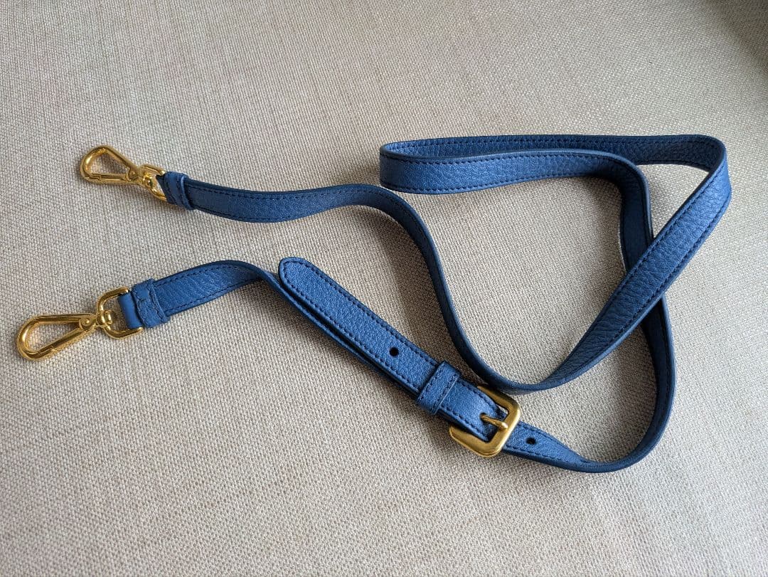 PRADA レザー 2wayバッグ ブルー