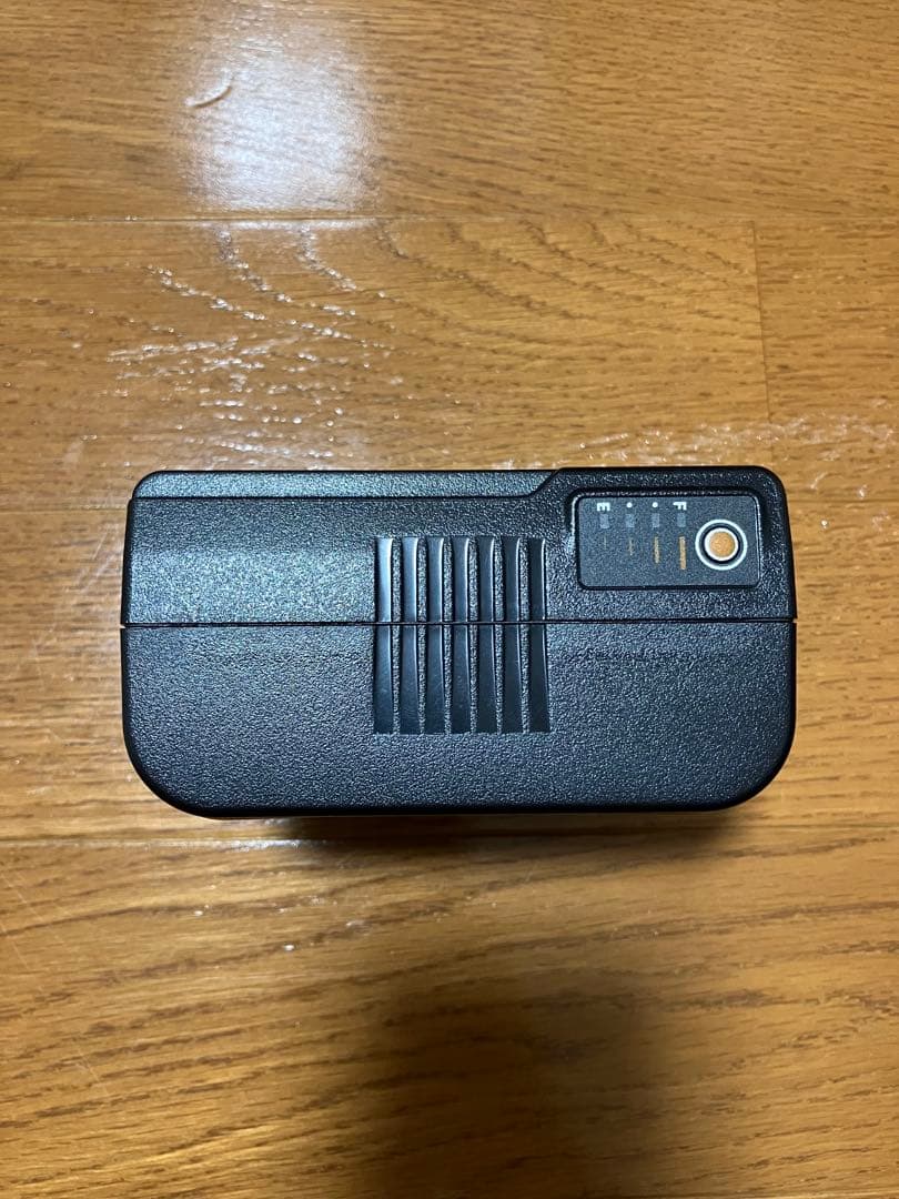 【未使用】Moman Vマウントバッテリー140wh/9700mAh