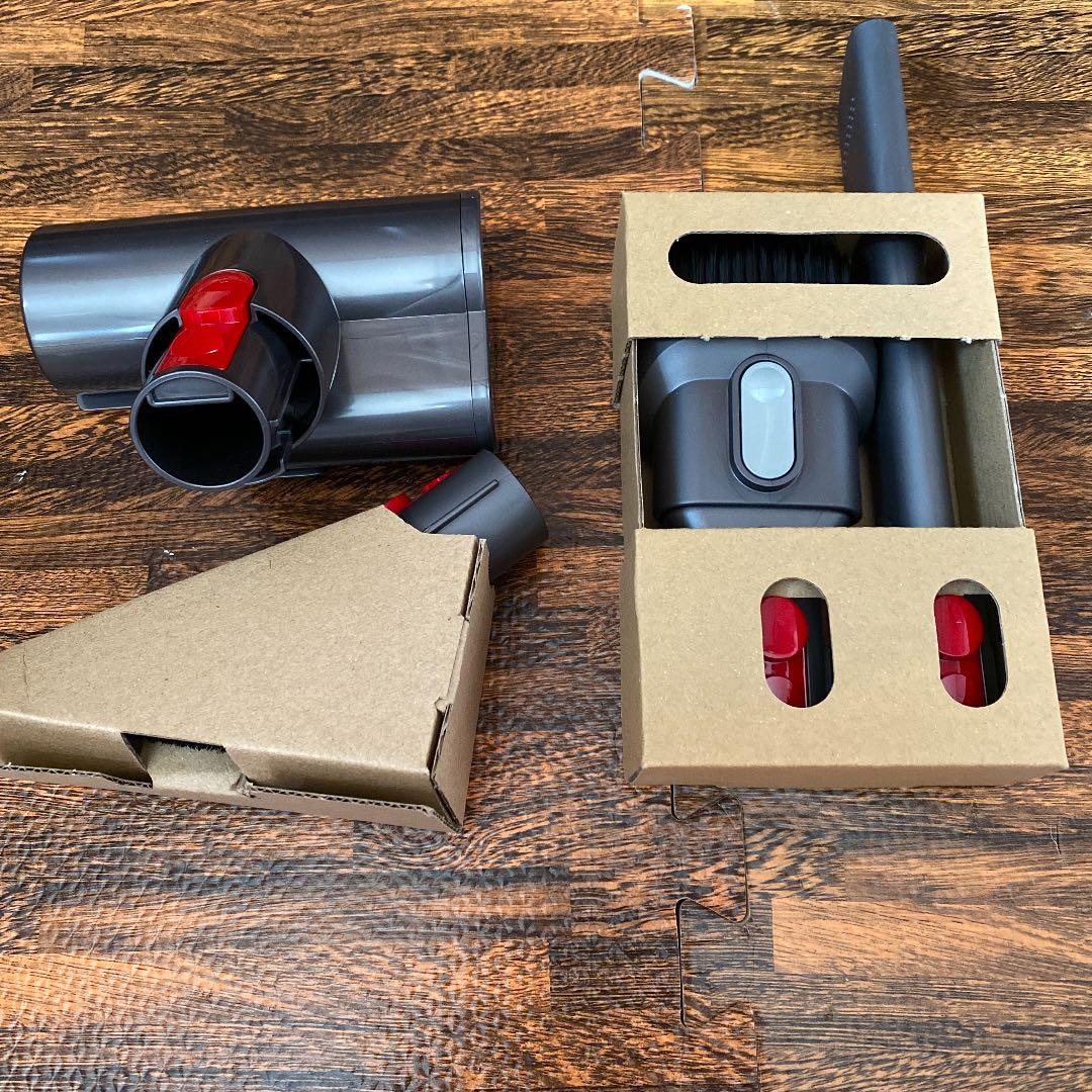 ダイソンV10のものです。