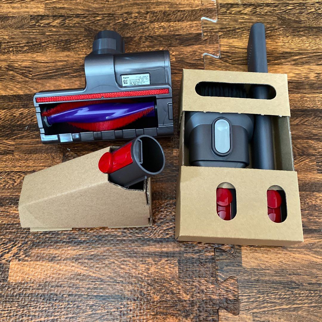 ダイソンV10のものです。