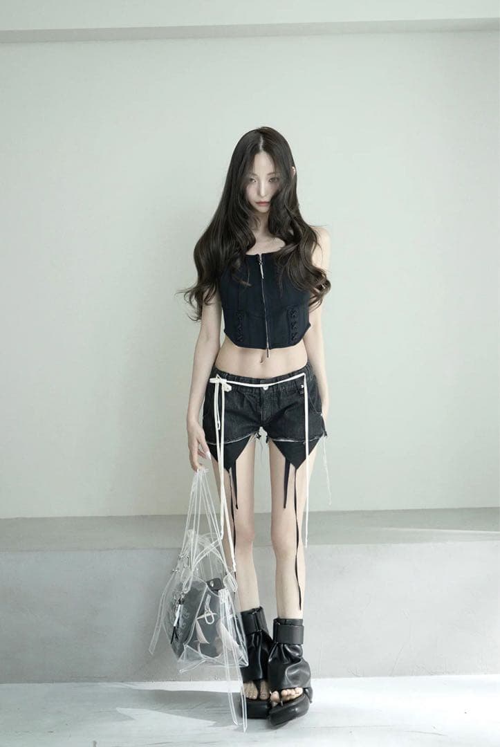 S garter denim shorts Theredthread Mサイズ