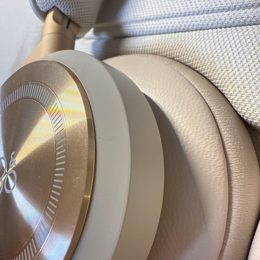 Bang & Olufsen beoplay hx ゴールド
