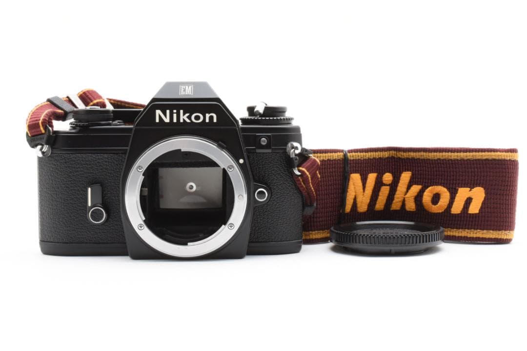 美品 NIKON ニコン EM フィルムカメラ　モルト新品交換済 M157